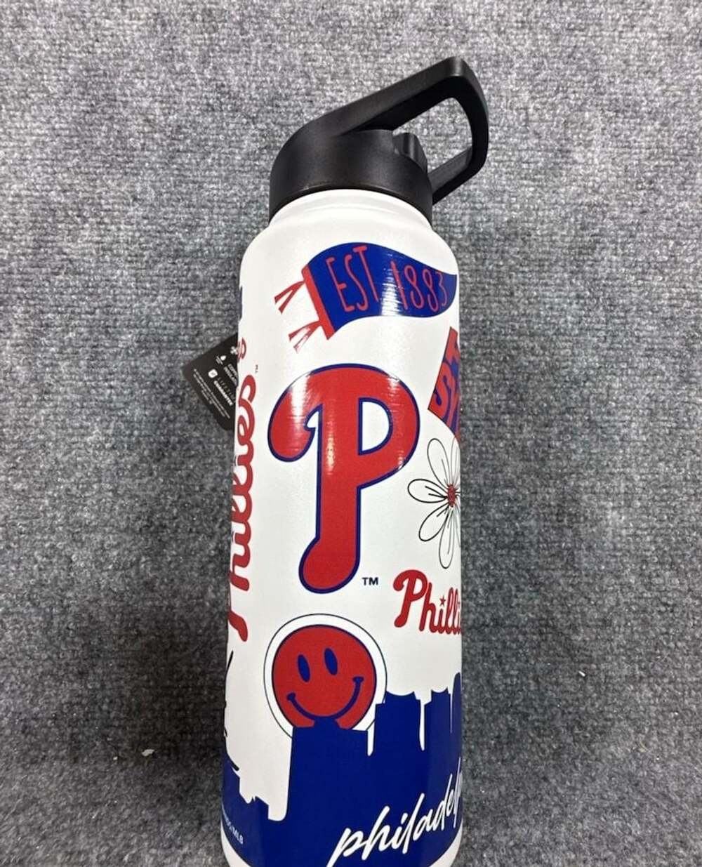 Logo Brands Philadelphia Phillies 34oz Quencher Water Bottle w/Straw- New